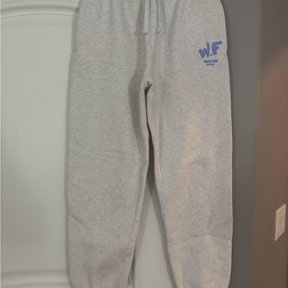 White Fox Set - Picture 4 of 5